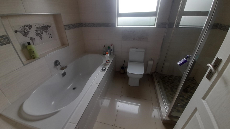 4 Bedroom Property for Sale in Birdwood Estate North West